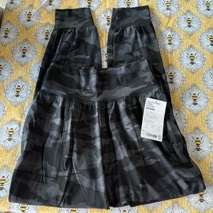 NWT salutation, camo jogger, Athleta small tall